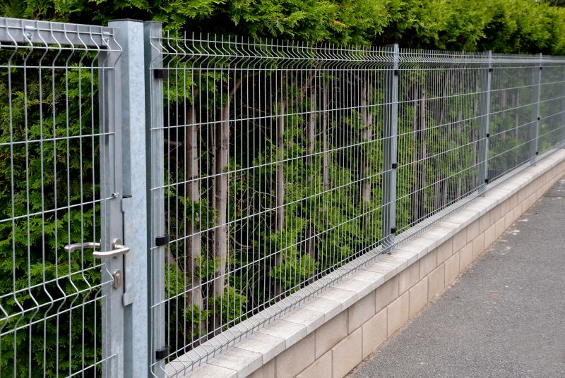 Aluminum Gate Installation in Pearland, TX